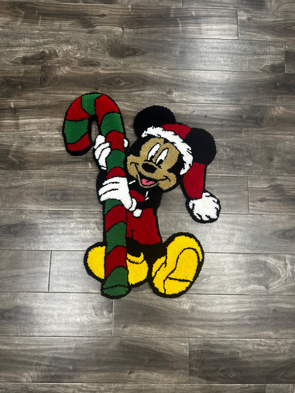 Christmas Mickey tufted rug