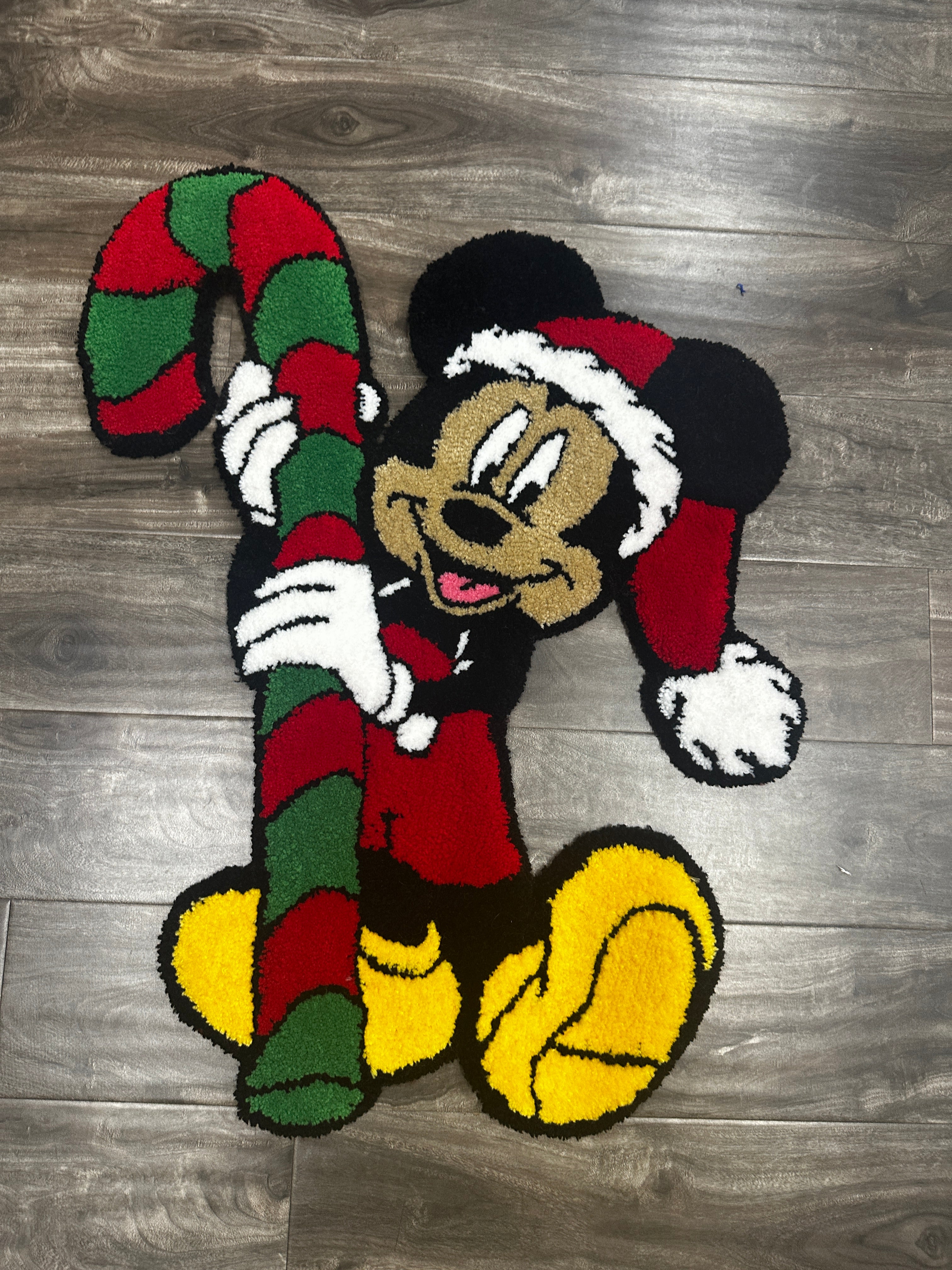 Christmas Mickey tufted rug